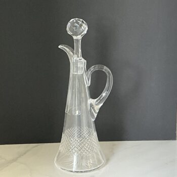 Antieke geslepen glazen oorkaraf 19e eeuw | kristallen karaf met lange stop | ca. 34 cm