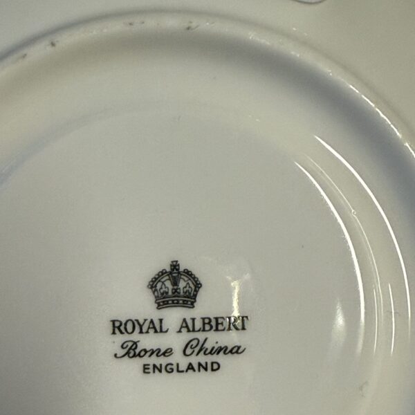 Royal Albert Bone China Theekopje en Schotel (4365 Roze Bloemen) - Engeland ca 1962 - Afbeelding 2