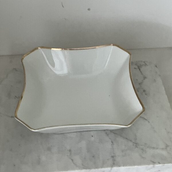 Vintage Bavaria Senta ovaal serveersbord wit met gouden rand 32,5x 21,5 x3cm - Afbeelding 2