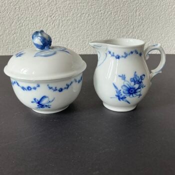 Fürstenberg Lottine suikerpot en melkkannetje – Blauw bloemmotief – Vintage set