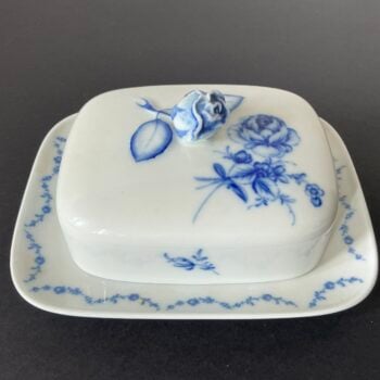 Fürstenberg Lottine botervloot met deksel – Blauw bloemmotief – 19 cm