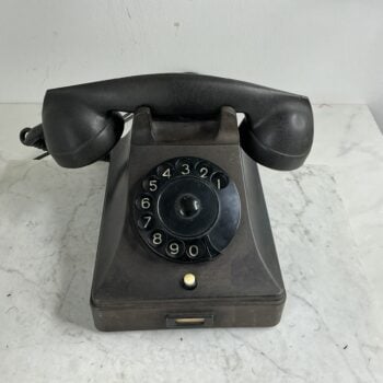 Vintage PTT Bakelieten Telefoon Type 51553 – Standard SSB – Zwarte Draaischijftelefoon ca. 1965