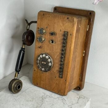 Antieke houten telefooncentrale / intercomcentrale – ca. 1915–1925 – Nederlands communicatieobject