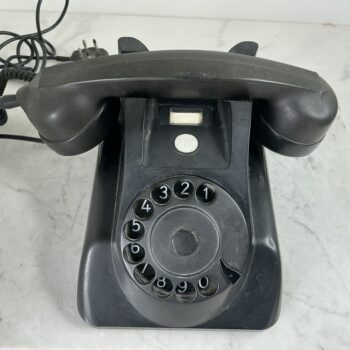 nederlandse-ptt-ericsson-telefoon-uit-1966
